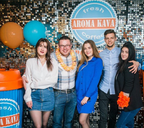 Александр Сероштан открыл десять кофеен по всей Украине и планировал запустить еще столько же.